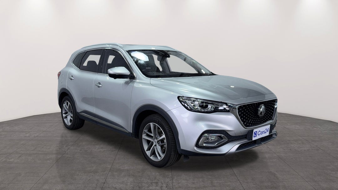 Right Front Diagonal (45- Degree) View