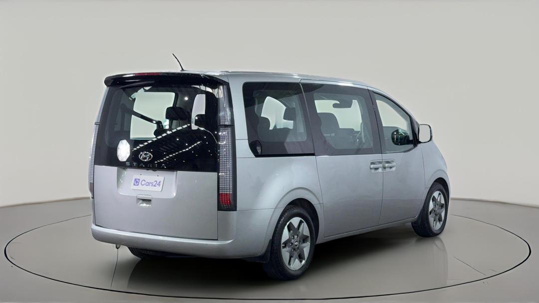 2023 Hyundai Staria Staria, Automatic, 81037 km, Right Back Diagonal (45- Degree) View