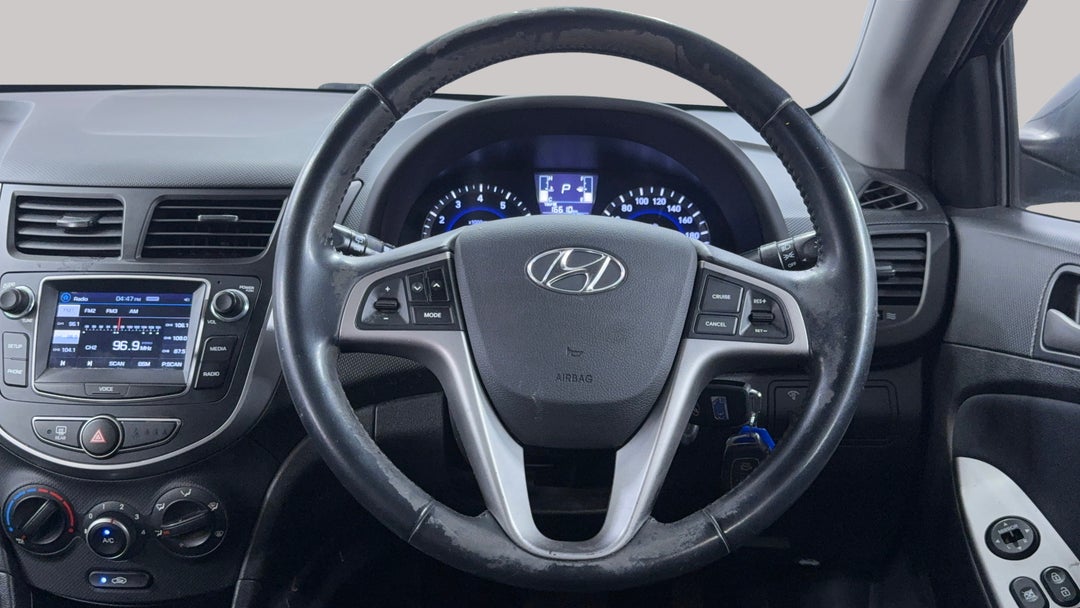 2018 Hyundai Accent Sport, Automatic, 121604 km, Steering Wheel Close-up