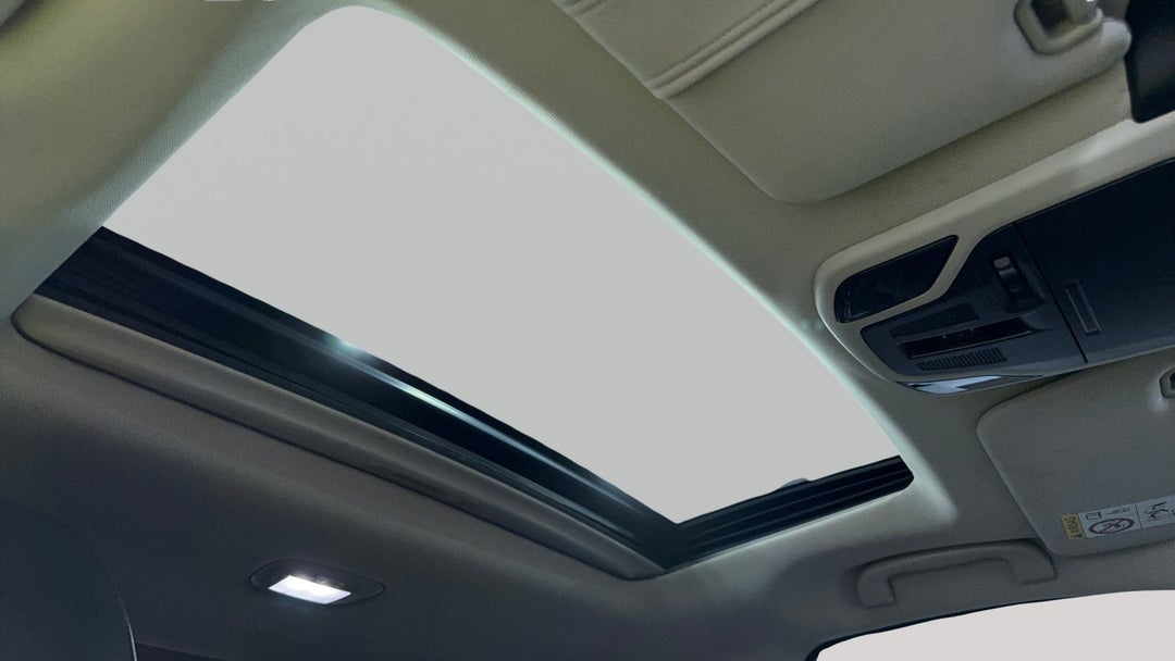 2021 Subaru Outback AWD Touring, Automatic, 91597 km, Interior Sunroof/Moonroof