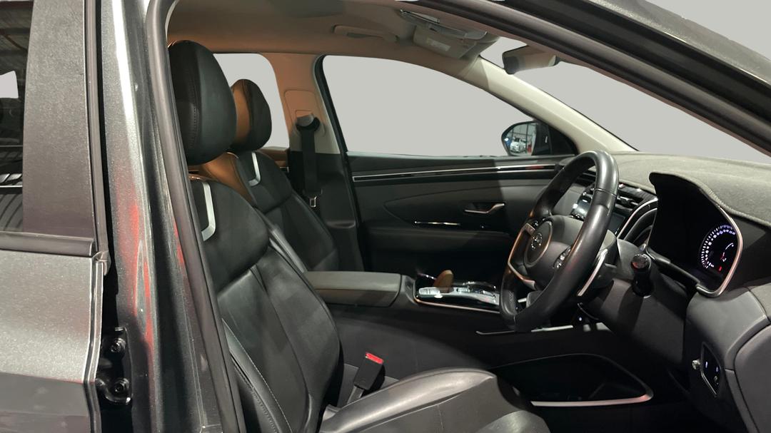 2022 Hyundai Tucson Elite (AWD), Automatic, 54183 km, Right Side Front Door Cabin View