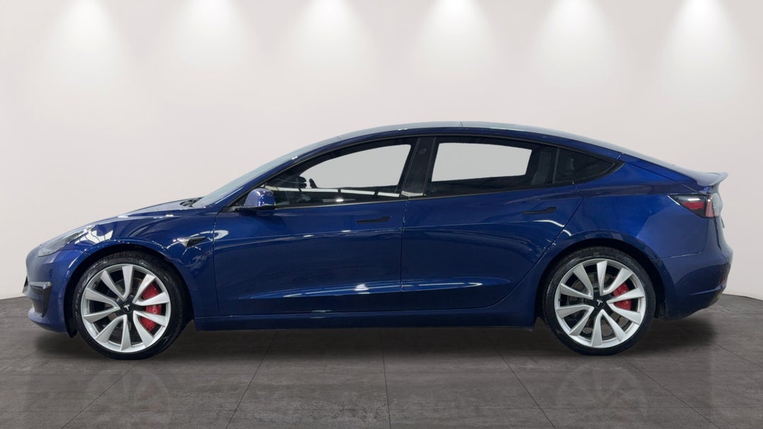 2021 Tesla Model 3 Standard Range Plus RWD, Automatic, 52580 km, Left Side View