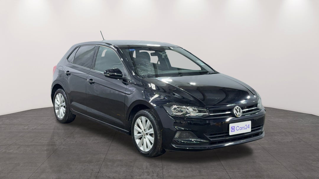 Right Front Diagonal (45- Degree) View