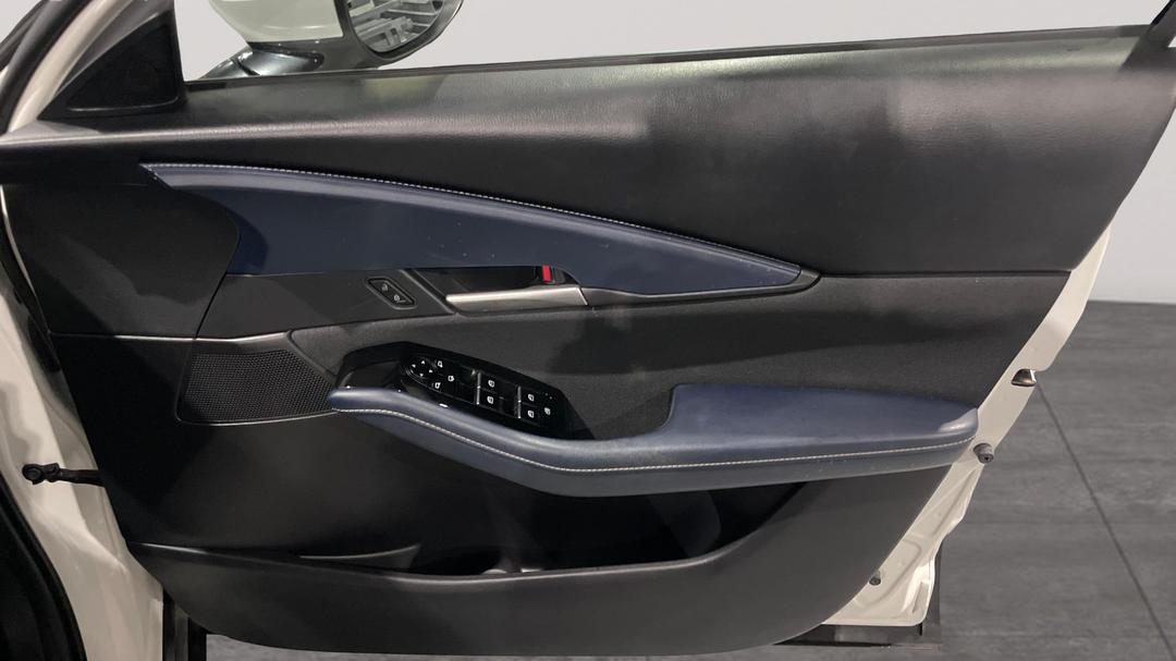 2020 Mazda CX-30 G20 Pure (FWD), Automatic, 31697 km, Speaker View