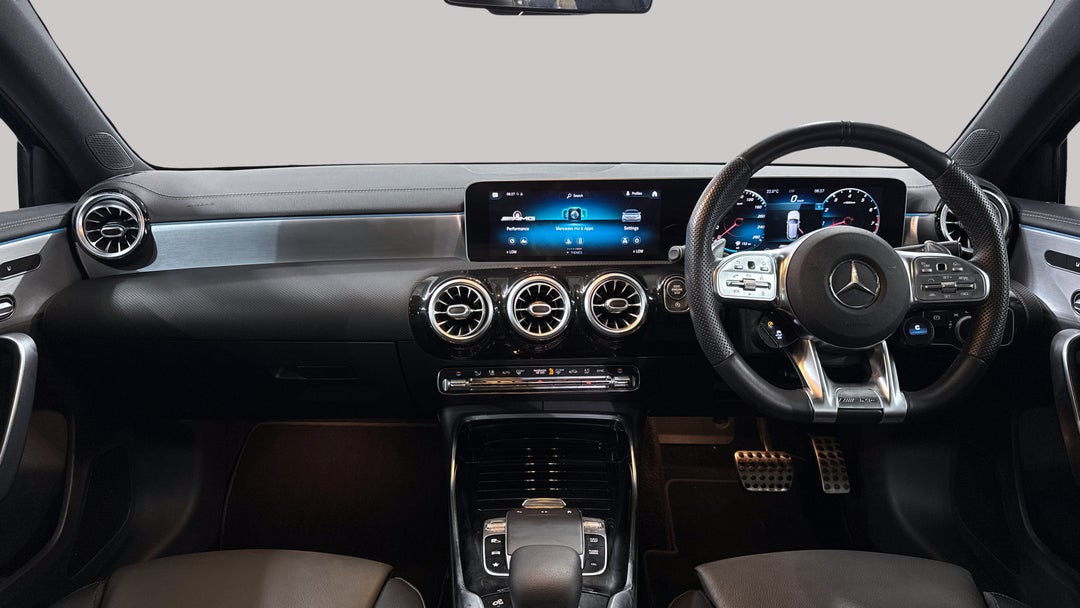 2019 Mercedes-amg A35 4matic, Automatic, 40191 km, Dashboard View