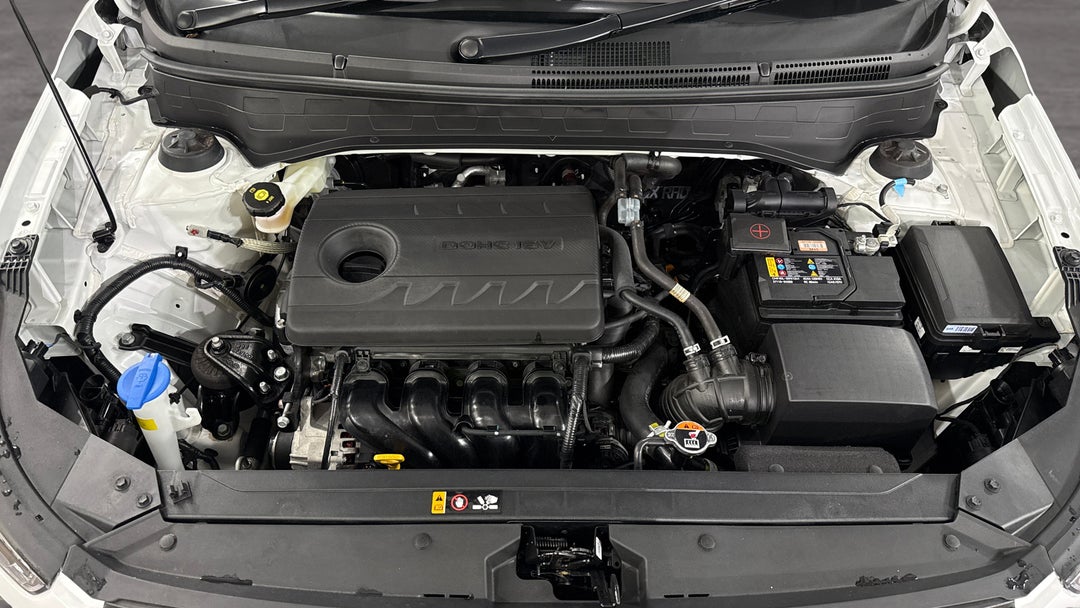 2024 Hyundai Venue Venue, Automatic, 3624 km, Open Bonnet (Engine)