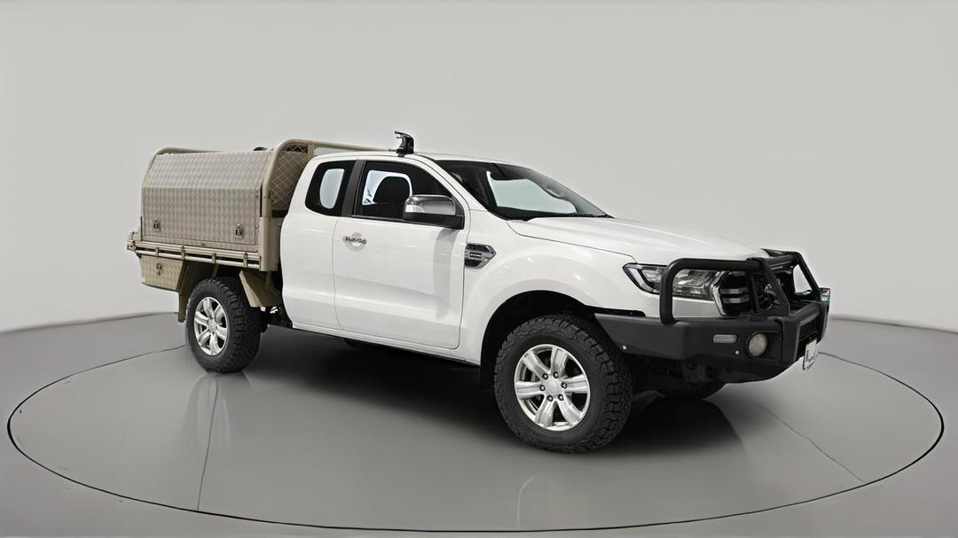 2018 Ford Ranger Xlt 2.0 (4x4), Automatic, 93345 km, Right Front Diagonal (45- Degree) View