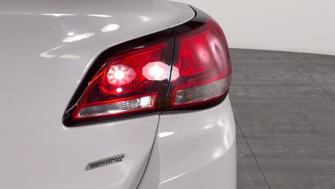 Badge (Boot Right Side)