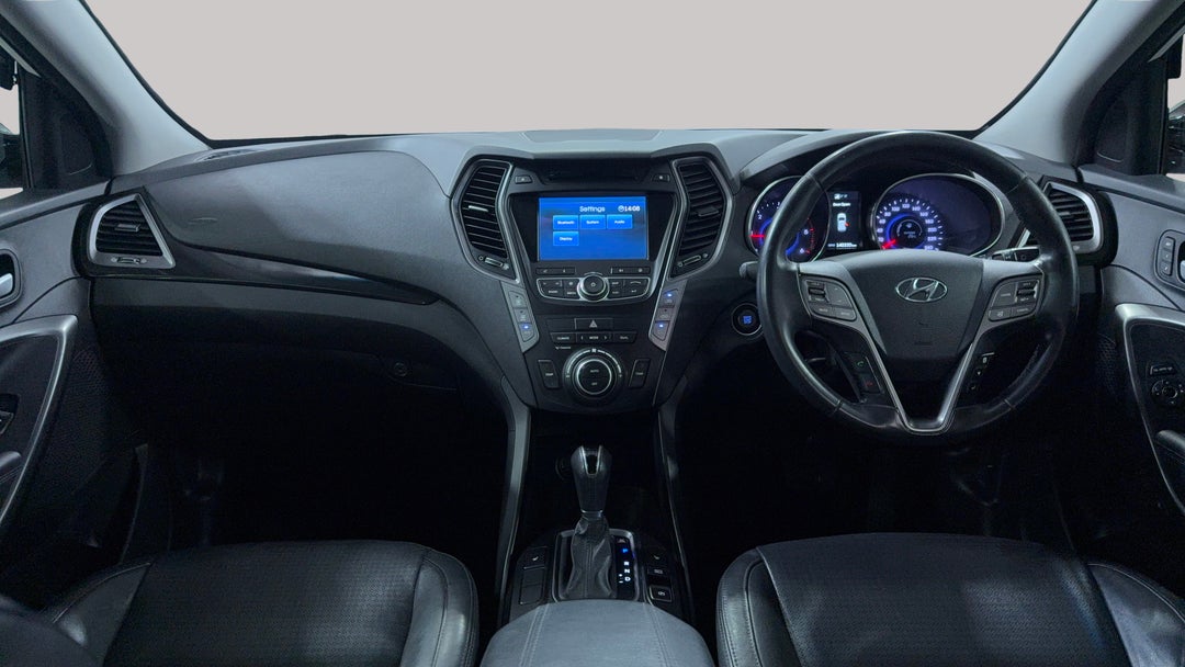 2013 Hyundai Santa Fe Highlander Crdi (4x4), Automatic, 140332 km, Dashboard View