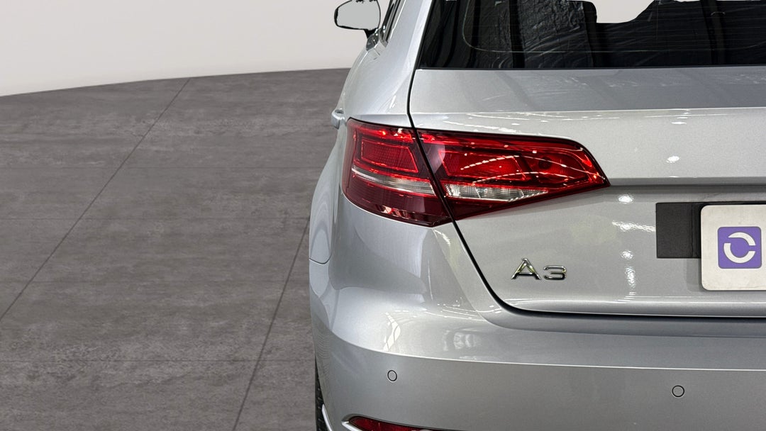 2019 Audi A3 35 Tfsi  (1.4 Tfsi Cod), Automatic, 55963 km, Badge (Boot Left Side)