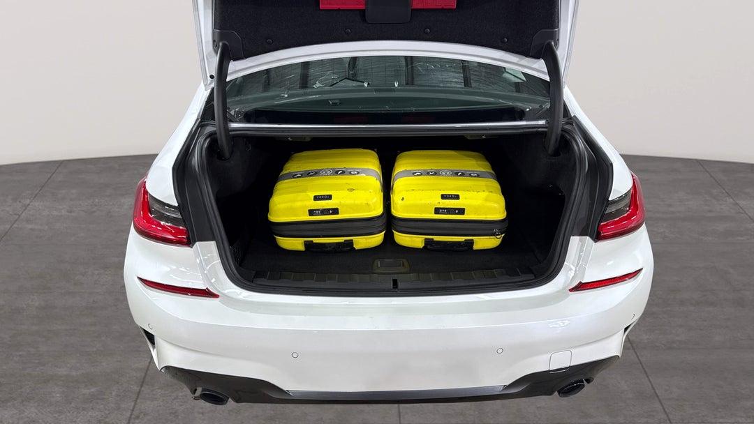 2021 BMW 3 30e M Sport Phev, Automatic, 48061 km, Boot Inside View with Luggage