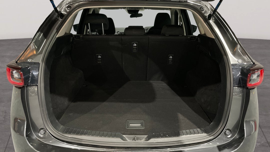 2024 Mazda CX-5 G20 Maxx (FWD), Automatic, 22539 km, Boot Inside View