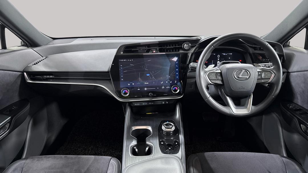 2023 Lexus Rz450e Sports Luxury, Automatic, 27227 km, Dashboard View