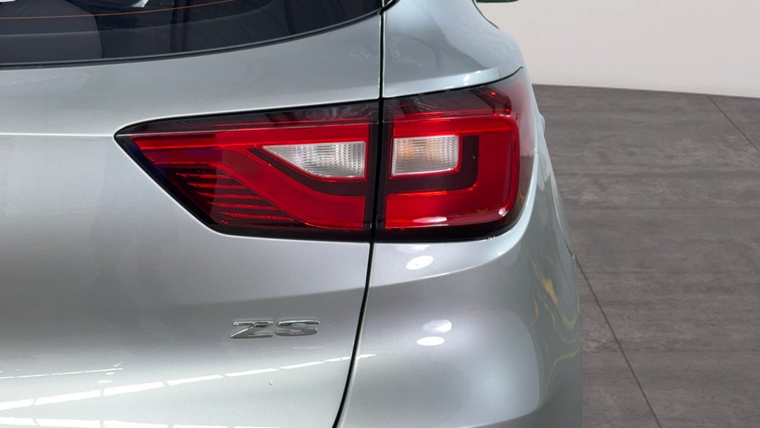 Badge (Boot Right Side)