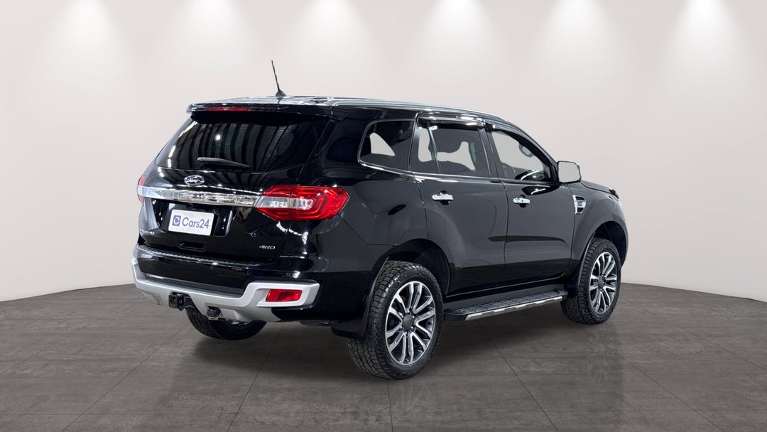 2019 Ford Everest Titanium (4WD 7 Seat), Automatic, 110075 km, Right Back Diagonal (45- Degree) View