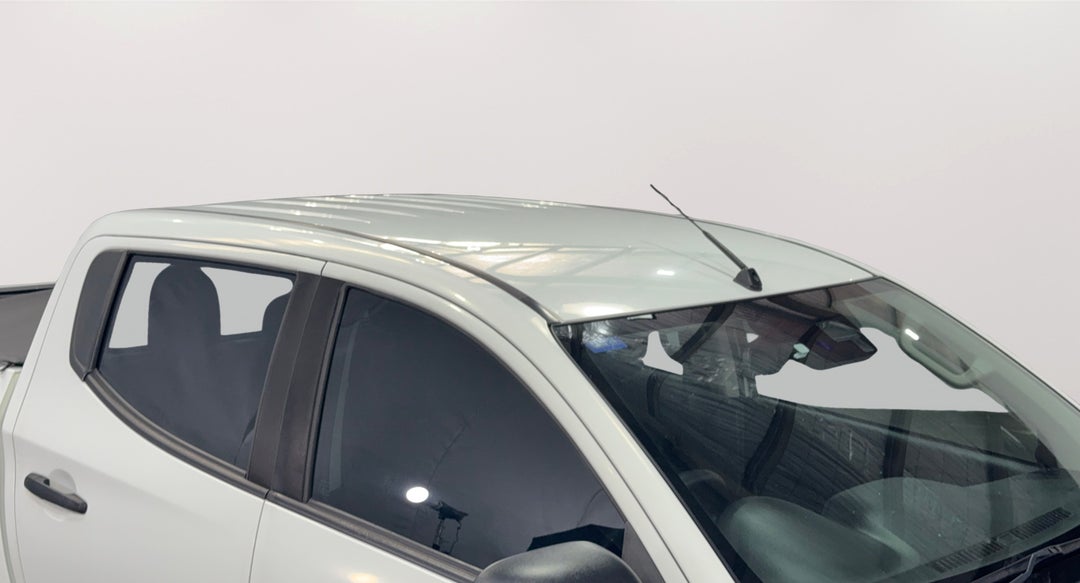 2019 Mitsubishi Triton Glx Plus (4x4), Automatic, 122087 km, Roof/Sunroof View