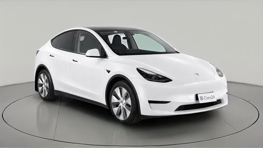 2022 Tesla Model Y Rear-wheel Drive, Automatic, 38164 km, Right Front Diagonal (45- Degree) View