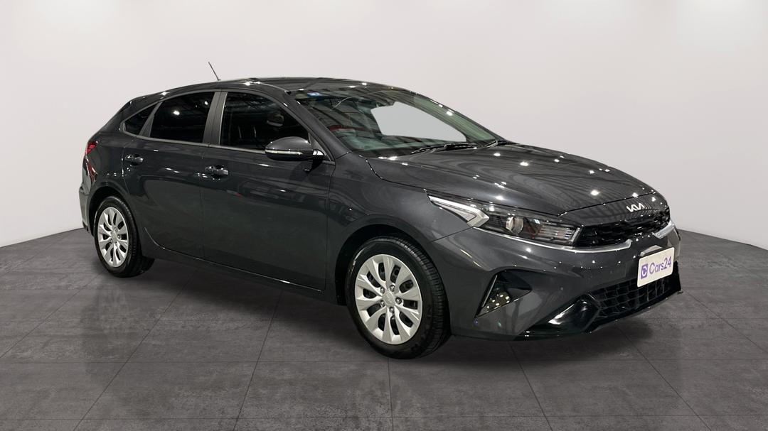 2023 Kia Cerato S Safety Pack, Automatic, 25182 km, Right Front Diagonal (45- Degree) View