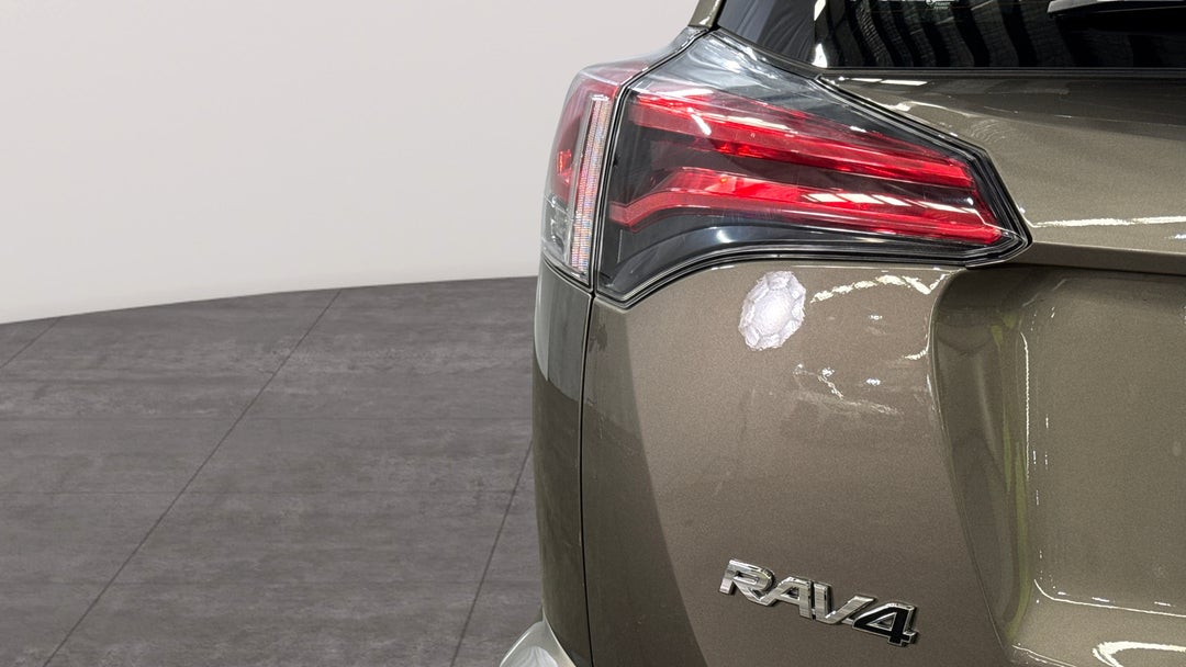 2018 Toyota RAV4 Gx (2WD), Automatic, 37256 km, Badge (Boot Left Side)