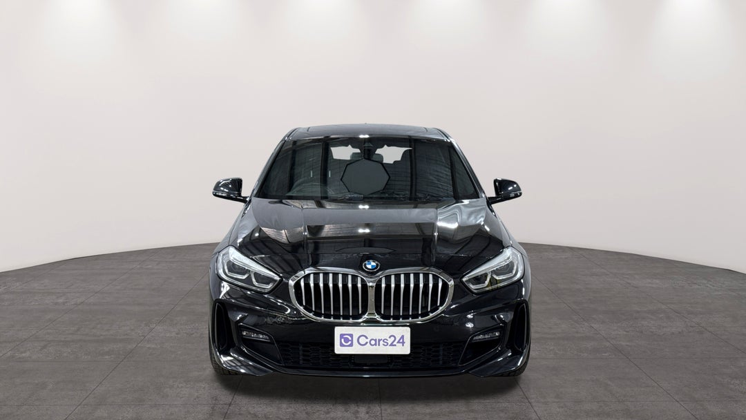 2021 BMW 1 18i M Sport, Automatic, 41761 km, Front View