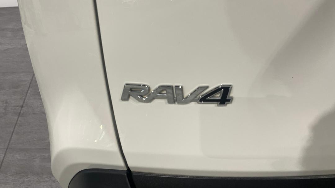2023 Toyota RAV4 Gx (AWD) Hybrid, Automatic, 54984 km, Badge (Boot Left Side)