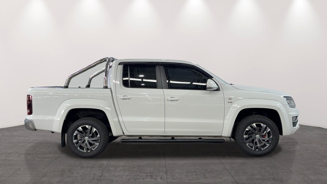 2021 Volkswagen Amarok Tdi580 Highline 4motion, Automatic, 107788 km, Right Side View