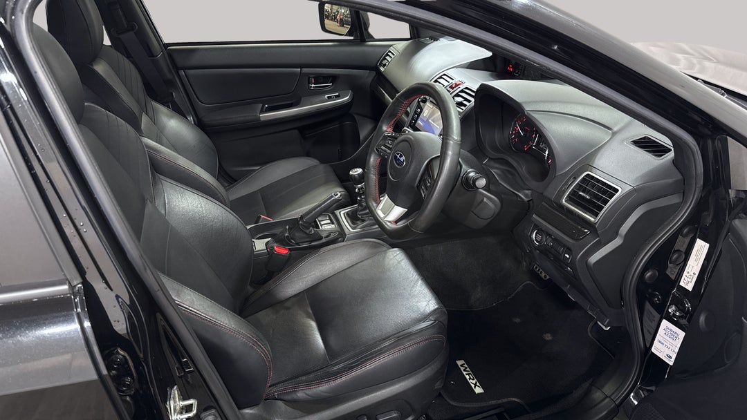 2015 Subaru WRX Premium (AWD), Manual, 92144 km, Right Side Front Door Cabin View