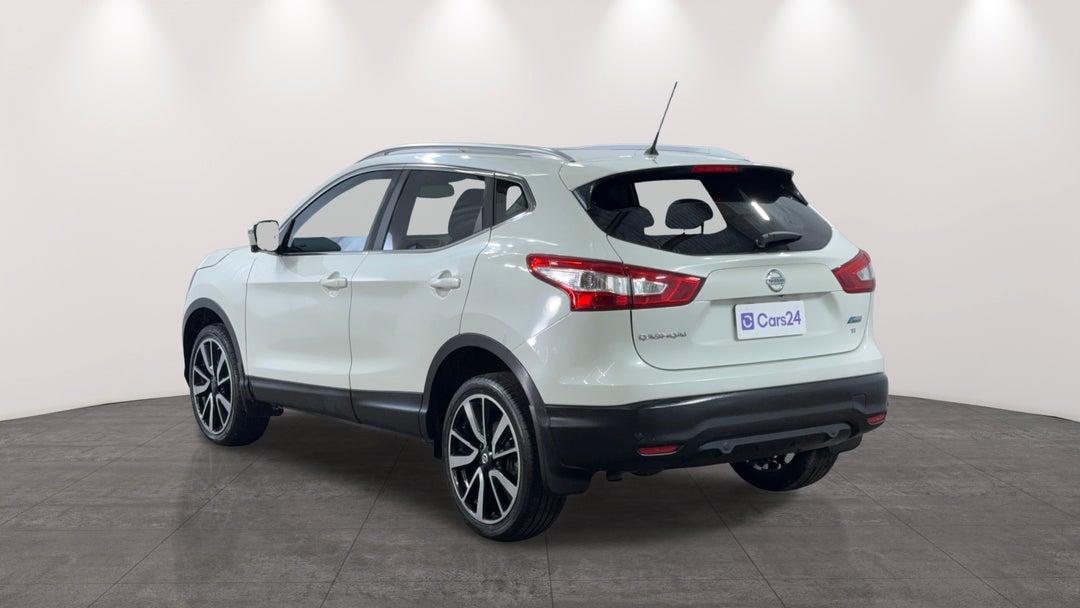 2016 Nissan Qashqai Ti, Automatic, 114532 km, Left Back Diagonal (45- Degree) View