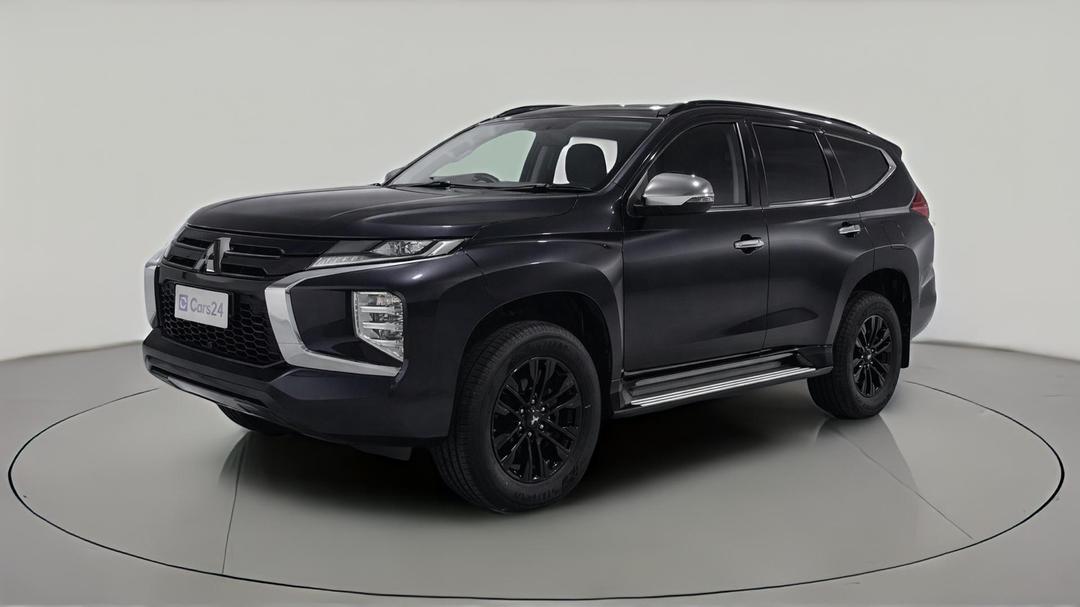 2023 Mitsubishi Pajero Sport Gsr (4WD) 7 Seat, Automatic, 35355 km, Left Front Diagonal (45- Degree) View