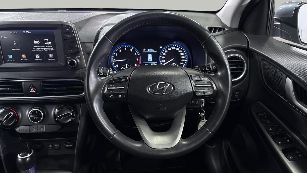 2020 Hyundai Kona Active (FWD), Automatic, 70772 km, Steering Wheel Close-up
