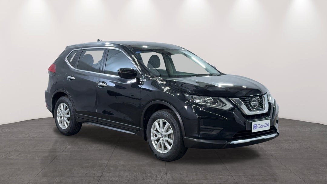 2021 Nissan X-trail St (2WD), Automatic, 104012 km, Right Front Diagonal (45- Degree) View