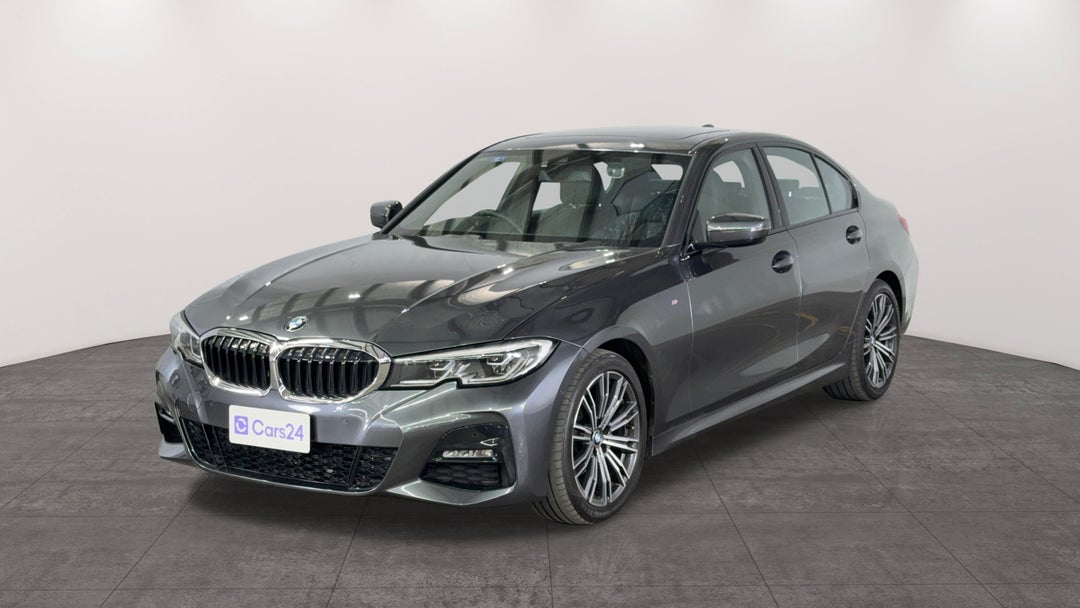 Left Front Diagonal (45- Degree) View