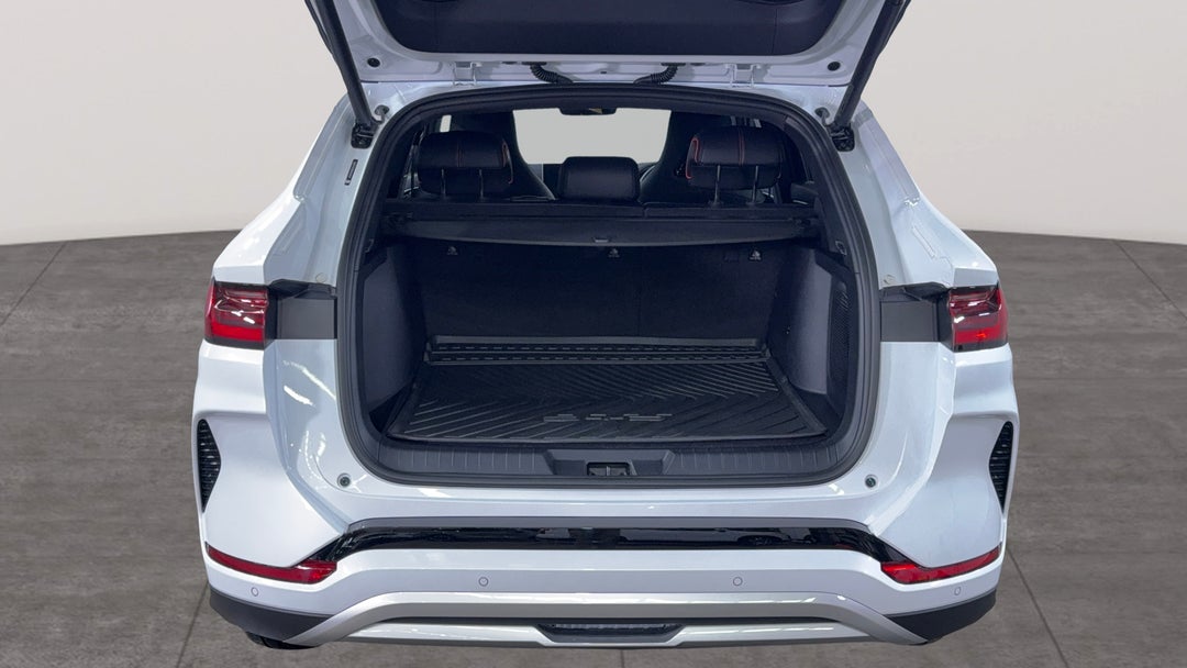 2024 Byd Sealion 6 Dynamic, Automatic, 29262 km, Boot Inside View