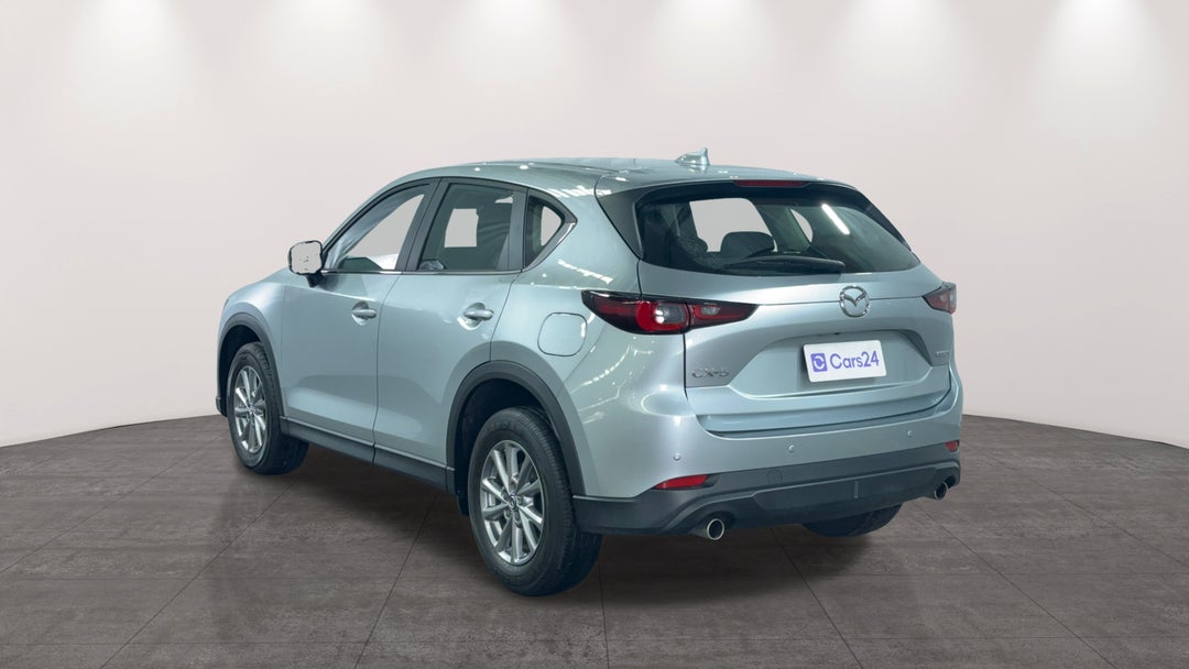 Left Back Diagonal (45- Degree) View