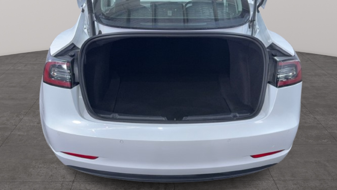 2021 Tesla Model 3 Standard Range Plus RWD, Automatic, 56712 km, Boot Inside View