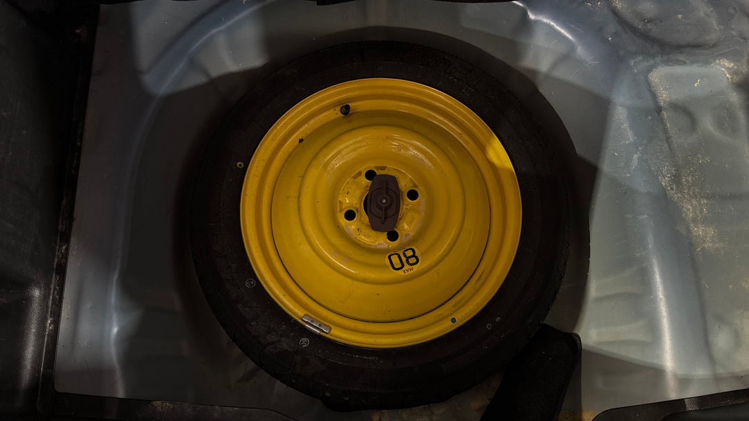 2020 Suzuki Baleno Gl, Automatic, 123097 km, Spare Wheel