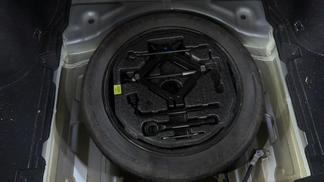 2019 Kia Stinger Gt (red Leather), Automatic, 122905 km, Spare Wheel