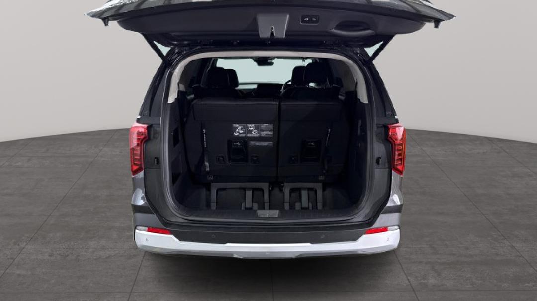 2025 Kia Carnival Sport+, Automatic, 3216 km, Boot Inside View