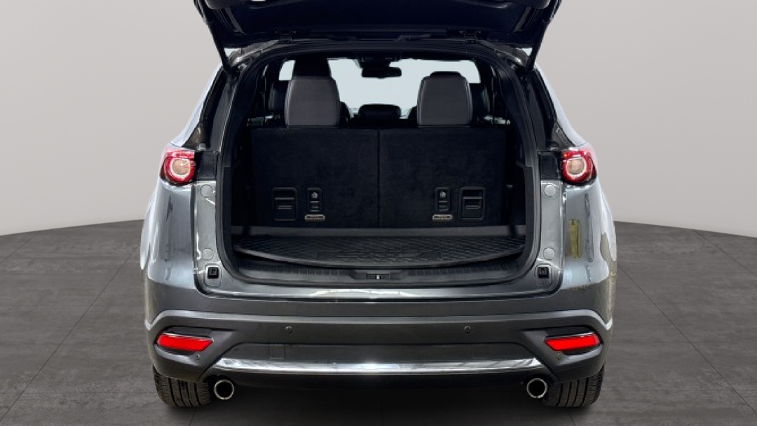 2018 Mazda CX-9 Azami (AWD), Automatic, 99428 km, Boot Inside View