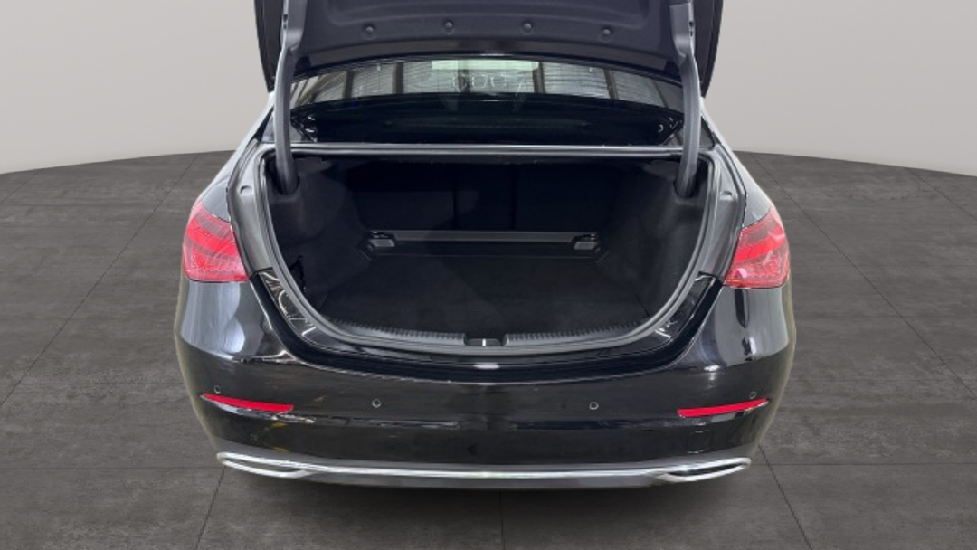 2022 Mercedes-benz C200 Mhev, Automatic, 52968 km, Boot Inside View