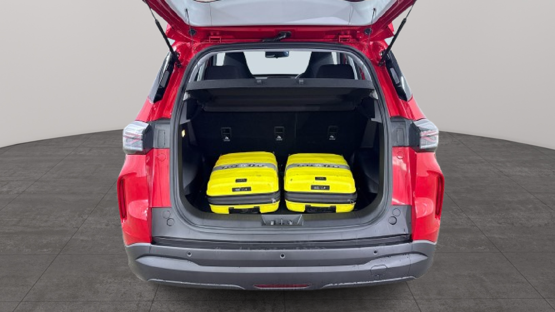 2025 Chery Tiggo 4 Urban, Automatic, 4117 km, Boot Inside View with Luggage
