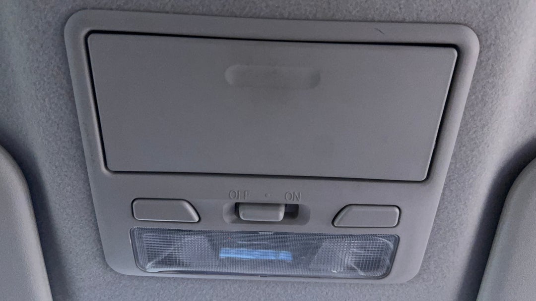 2017 Mitsubishi Triton Glx Plus (4x4), Automatic, 150949 km, On-Roof Controls/Sunglass holder