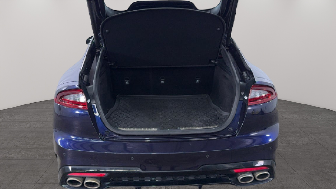 2019 Kia Stinger Gt (red Leather), Automatic, 122905 km, Boot Inside View