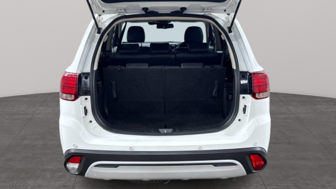 2020 Mitsubishi Outlander Ls 7 Seat (2WD), Automatic, 62579 km, Boot Inside View