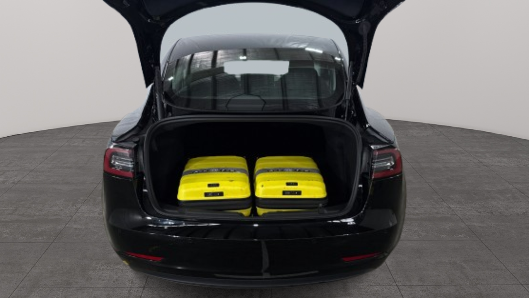 2021 Tesla Model 3 Standard Range Plus RWD, Automatic, 28430 km, Boot Inside View with Luggage