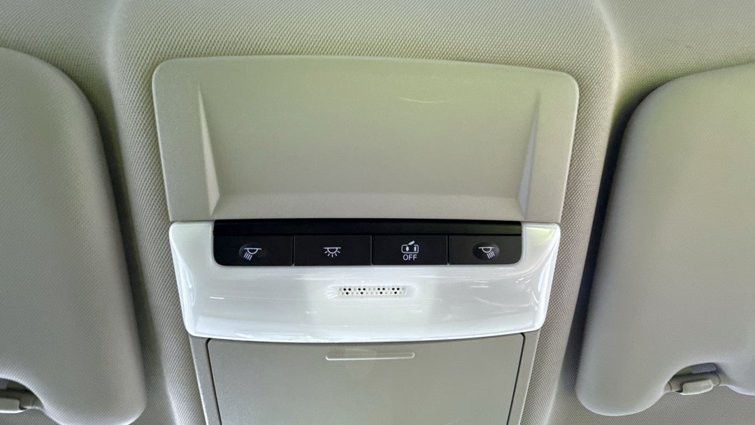 2024 Mitsubishi Outlander Es 7 Seat (2WD), Automatic, 51292 km, On-Roof Controls/Sunglass holder