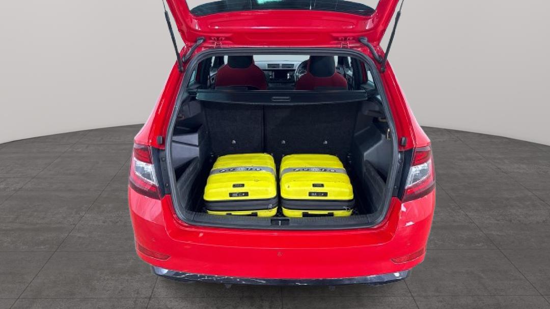 2018 SKODA Fabia 81 Tsi Monte Carlo, Automatic, 158906 km, Boot Inside View with Luggage