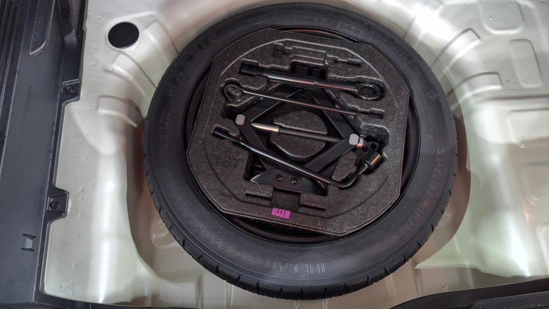 2022 Kia Stonic Sport, Automatic, 21670 km, Spare Wheel