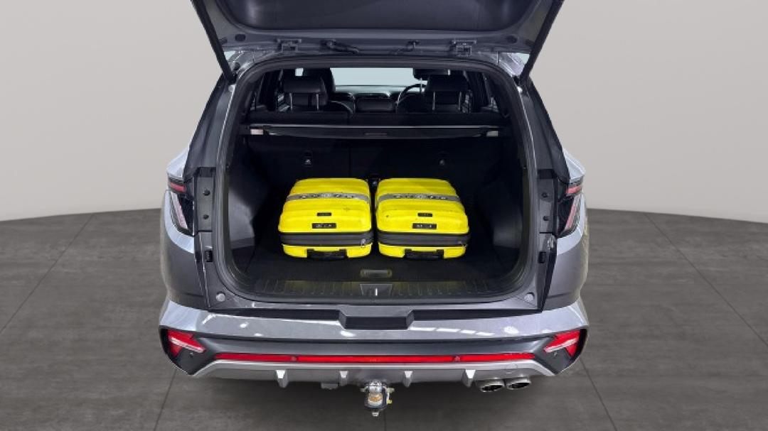 2023 Hyundai Tucson Highlander N Line (AWD), Automatic, 38688 km, Boot Inside View with Luggage