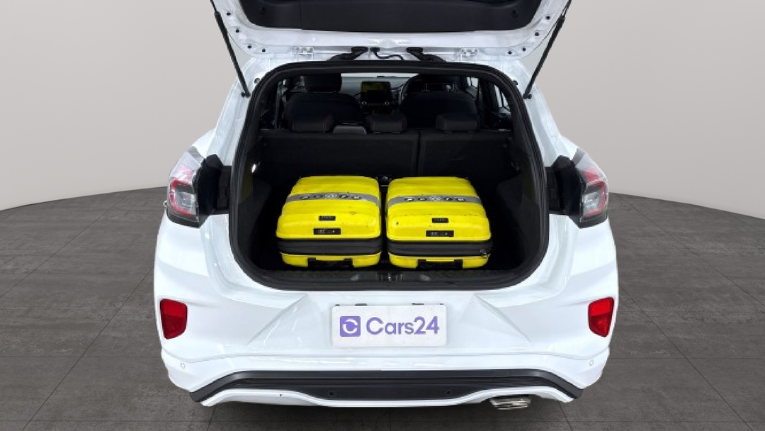 2022 Ford Puma St-line, Automatic, 70839 km, Boot Inside View with Luggage